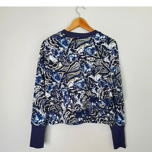 Joie Caleigh Crewneck Sweatshirt w/ Thumb Holes - Picture 4 of 6